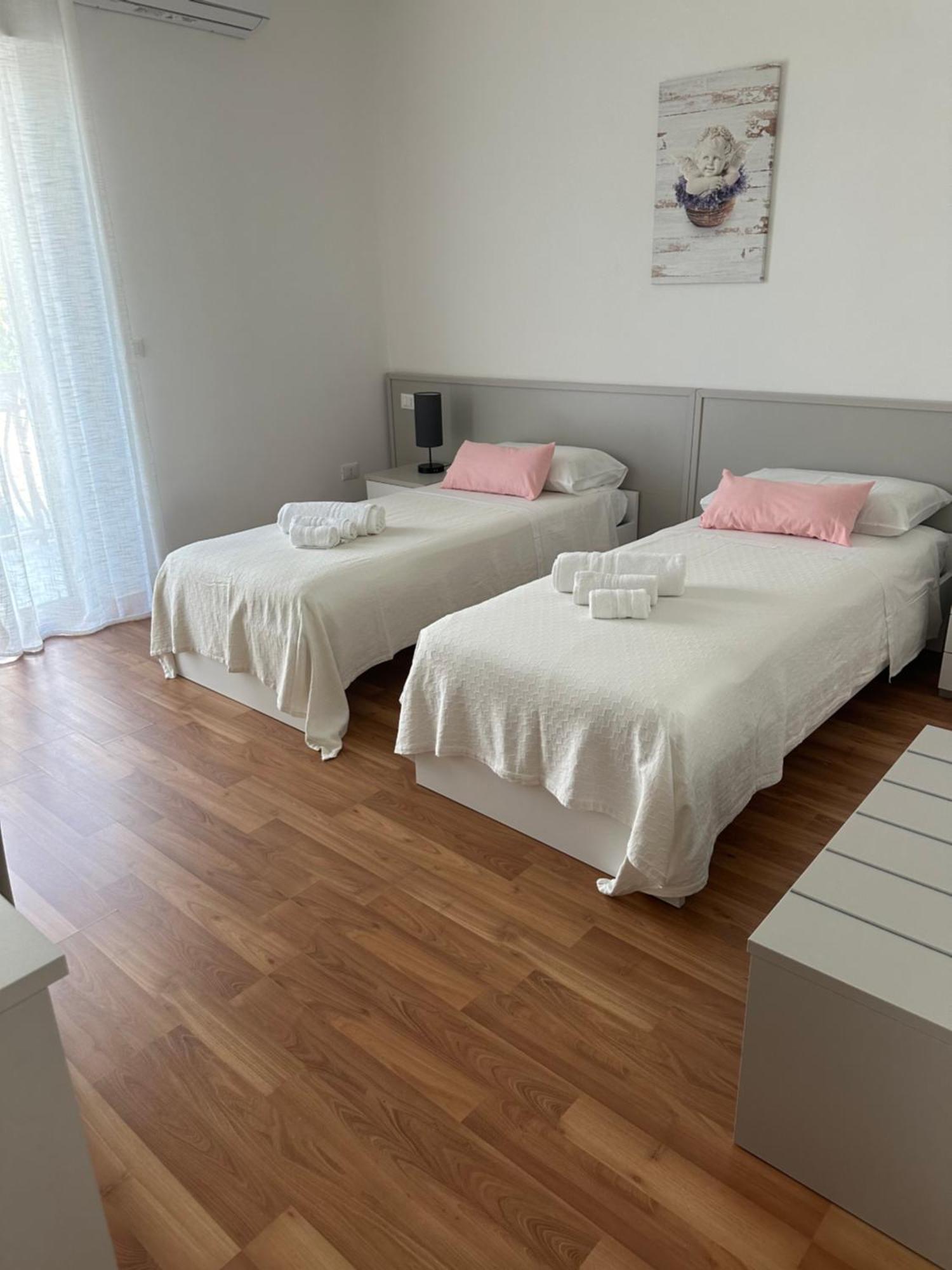 Bnb Nuova Vita Paola Eksteriør bilde